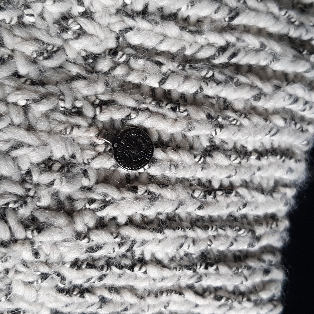 Maison and scotch sweater size small - Picture 3 of 4